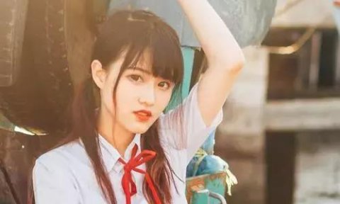 女人手小脚小没福气吗,女人的手小脚小代表什么