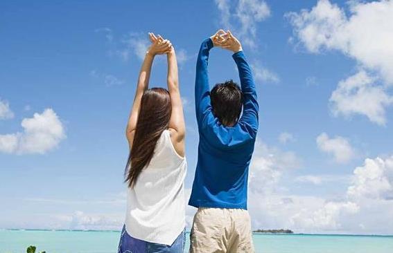 男人越疼老婆家里越旺,越有本事的男人就越疼老婆