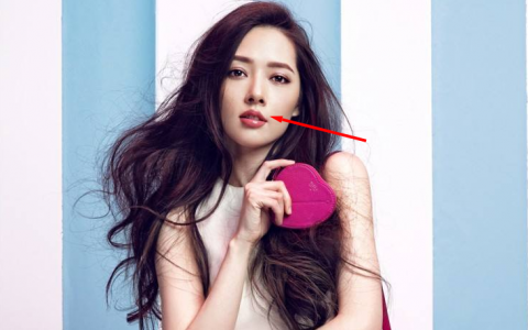 从女人嘴唇可以看人品，女人小嘴面相代表什么