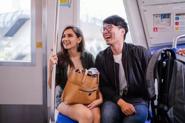 男女关系不正常最明显的表现有哪些