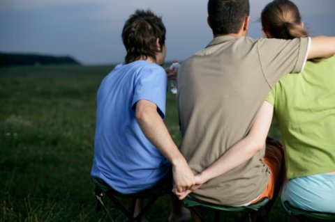婚外情不管深浅的后遗症，女人婚外情断了有什么症状