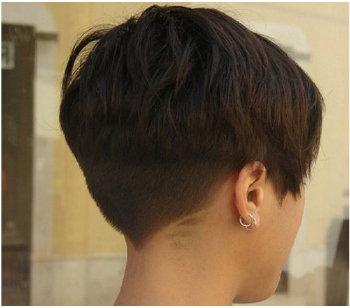 女生两边剃光中间留长的发型,为什么更有时尚范?