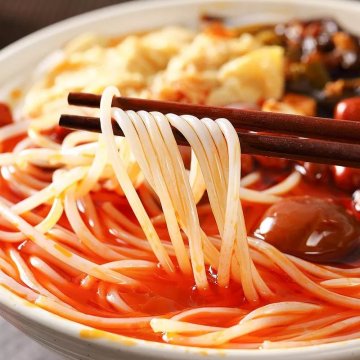 螺蛳粉对女生的危害，为什么女生爱吃螺蛳粉