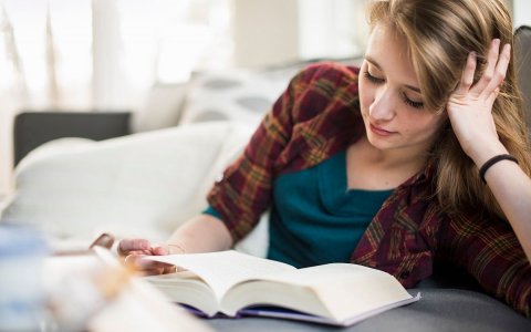 50岁女人晚上不做3件事,一个过来人给你的忠告