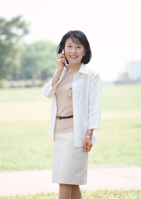 老年女性花心的表现