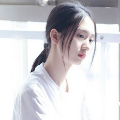 女生和你接吻了说明啥