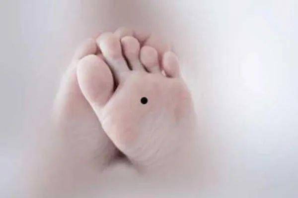 贵子来到人间的特征，贵子出生的特征征兆