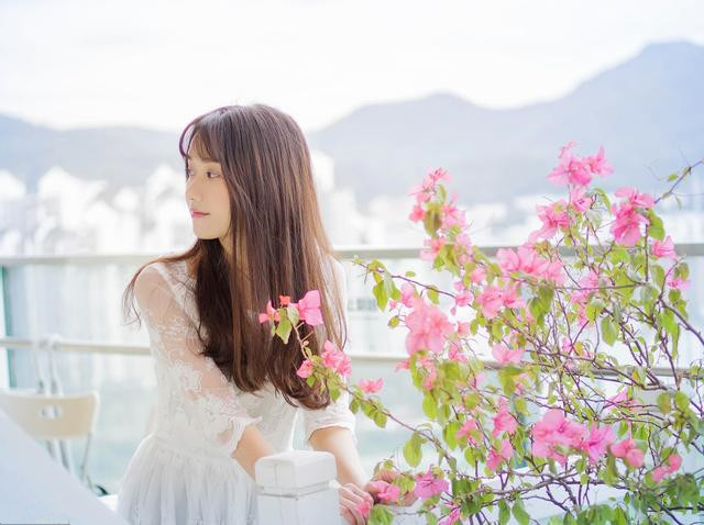 丈夫中途办完事回家撞见妻子出轨,该怎么办