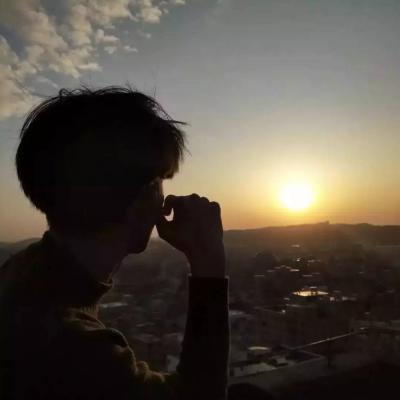 为什么有的男人看上去是一身邪气,有邪气的男人特征表现