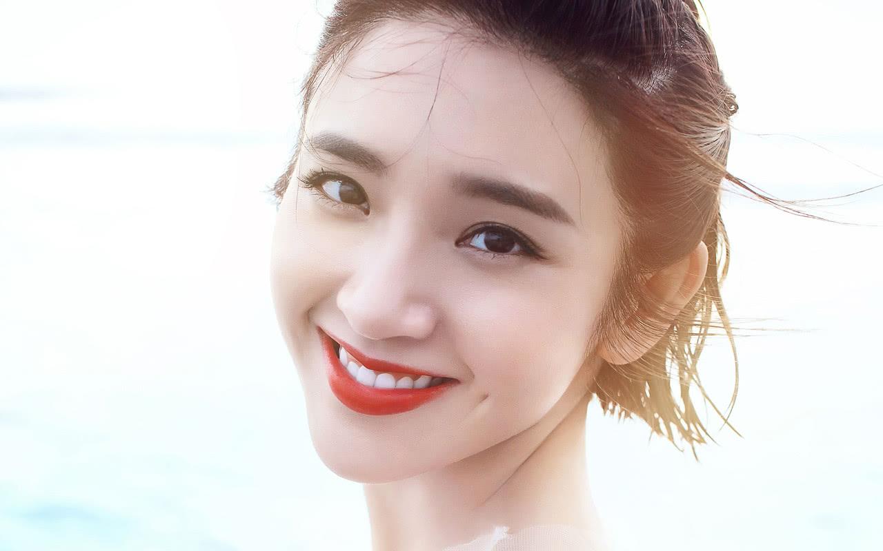 为什么有酒窝女人漂亮,为何有酒窝的女人很少