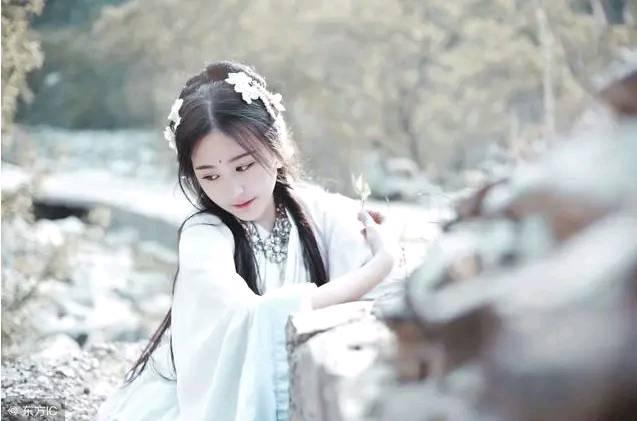 女人亲男人嘴是什么意思