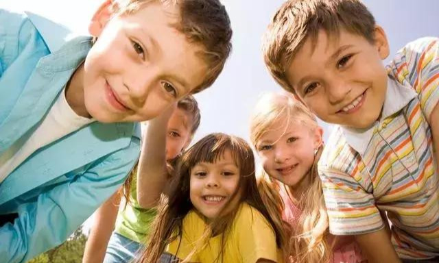 低智商孩子10大特征，孩子智商低怎么办