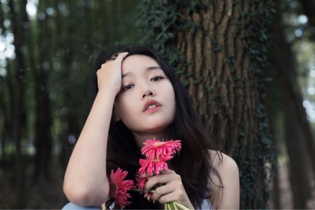 出轨女人会不会同时出轨两个男人,女人能同时出轨两个男人吗