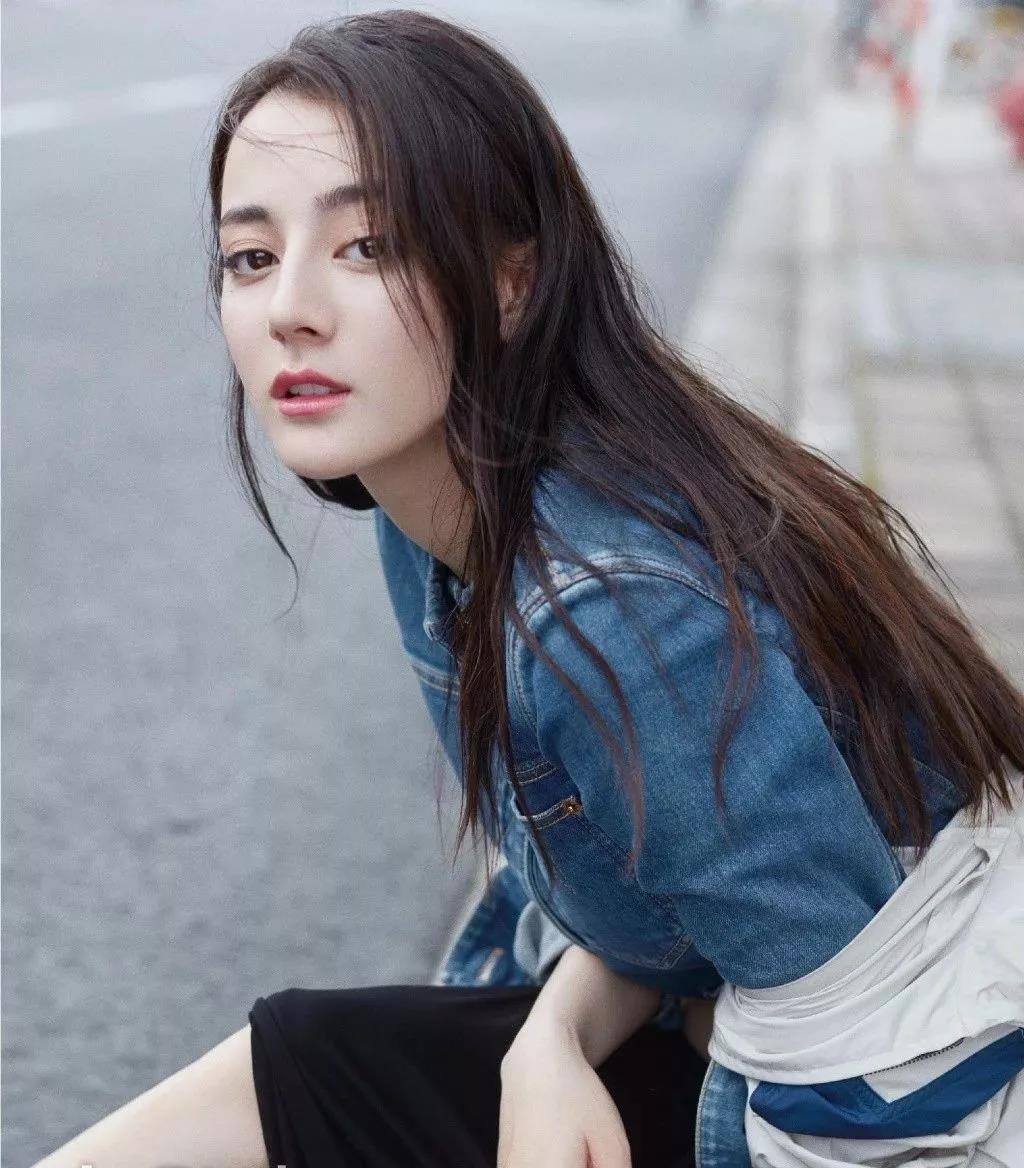 为啥男的看鼻女的看唇啥意思啊,男人看鼻子女人看嘴唇什么意思