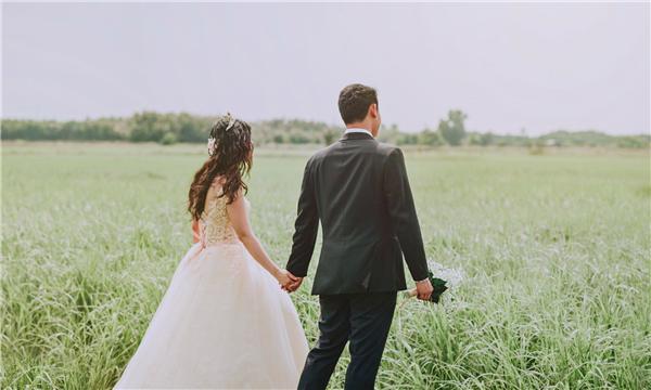一个人晚年守寡的4大生肖,哪几个生肖的女人晚年会守寡