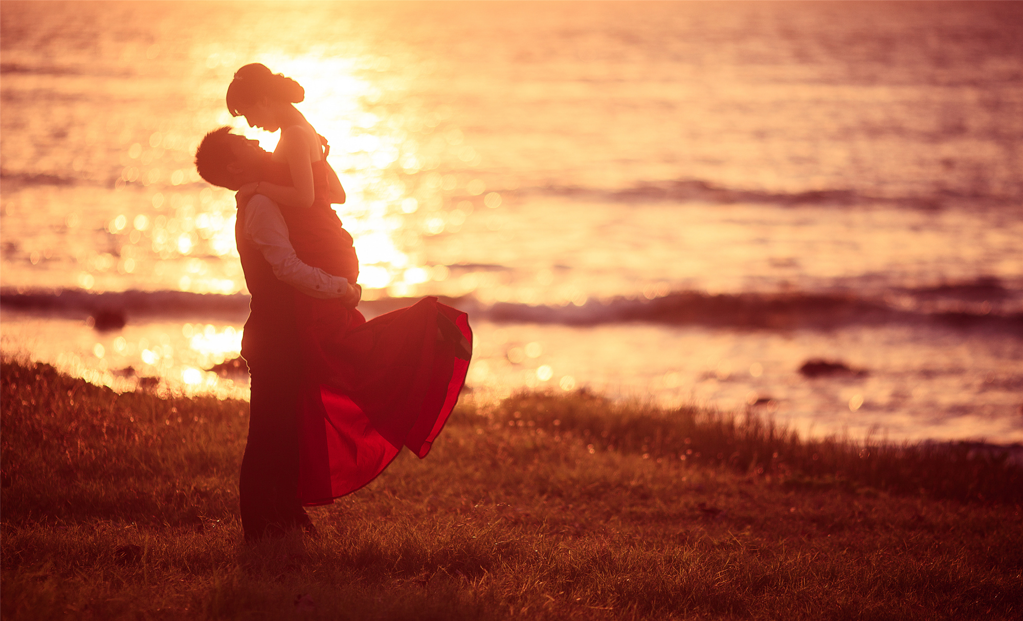 异性聊隐私意味着什么,异性之间有纯洁的友谊吗