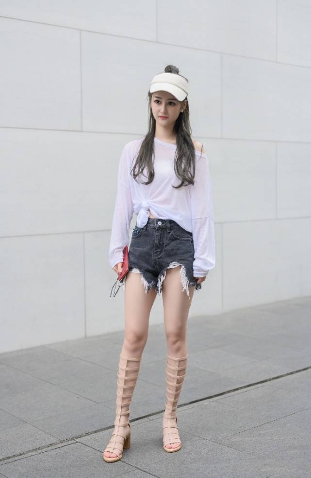 女生穿超短裤真的好吗,穿超短裤的女生是什么心理