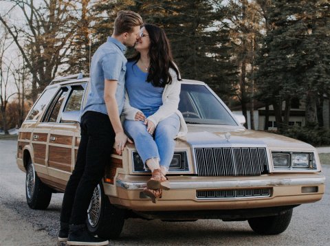 男人出轨跟小三同居却不离婚的原因