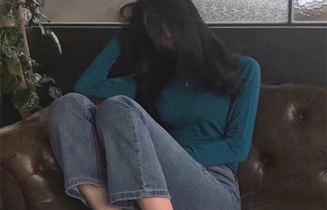 抑郁女人容易出轨吗，抑郁症的人为什么喜欢出轨