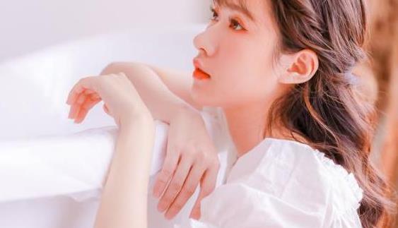 外柔内狠的女人表现，一个外柔内刚女人有什么特征