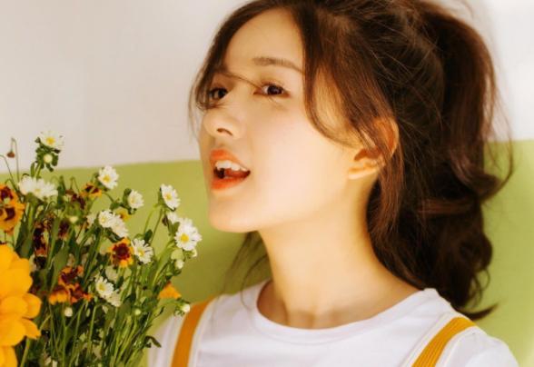 男朋友爱你的表现,男朋友不爱你的表现