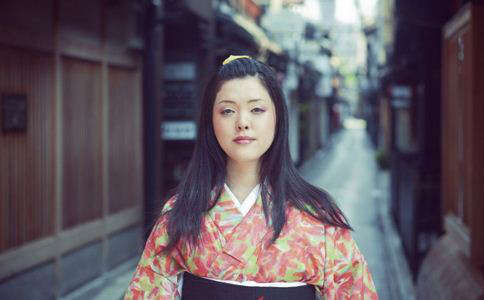 花心的女人的六大长相特征