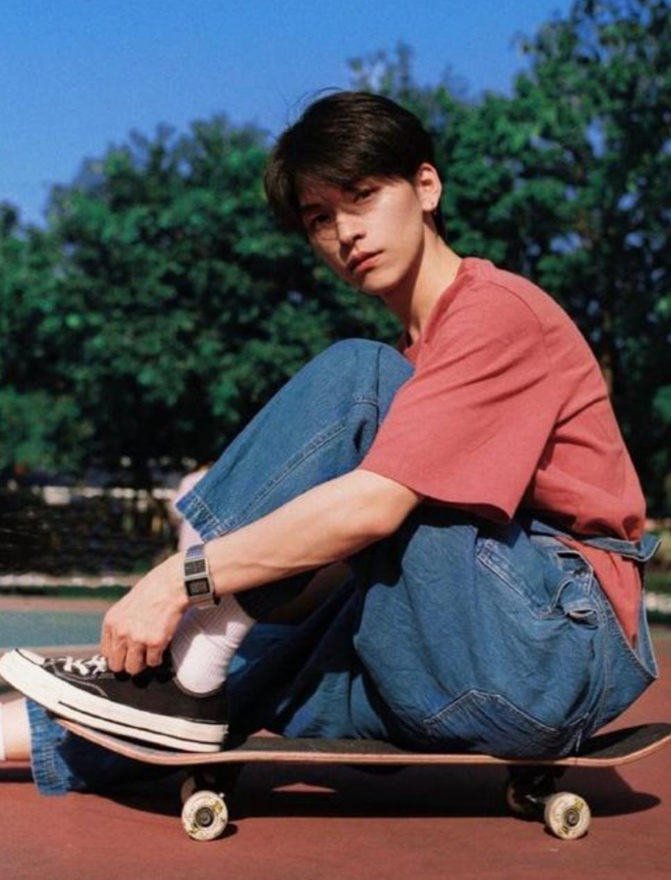 男人心里怕失去你的表现，这几种基本骗不了人