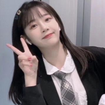 女人动心后的眼神特征，女人动心的表现是什么