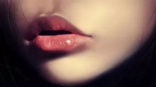 怎样看女人的嘴色不色,看这些就够了