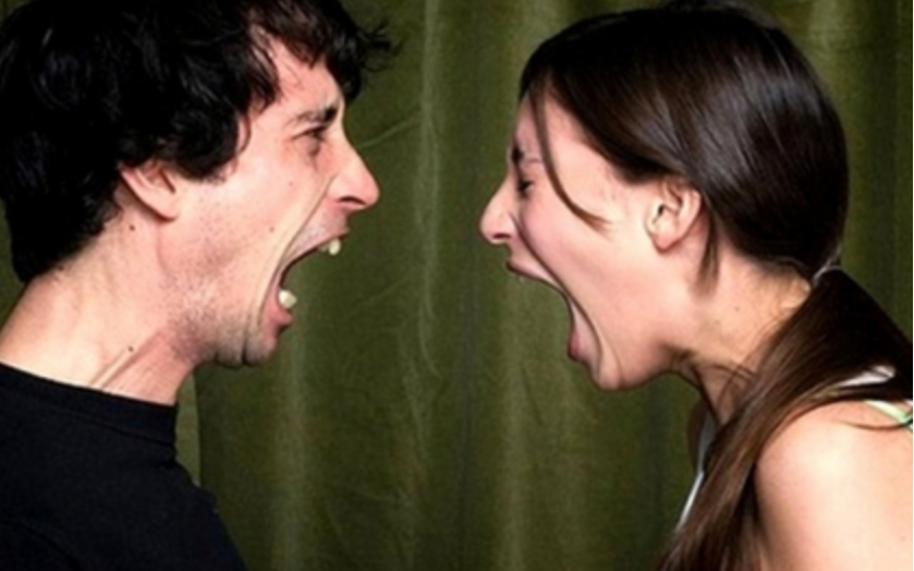 老公经常吼你说明什么,老公吼老婆意味着什么意思