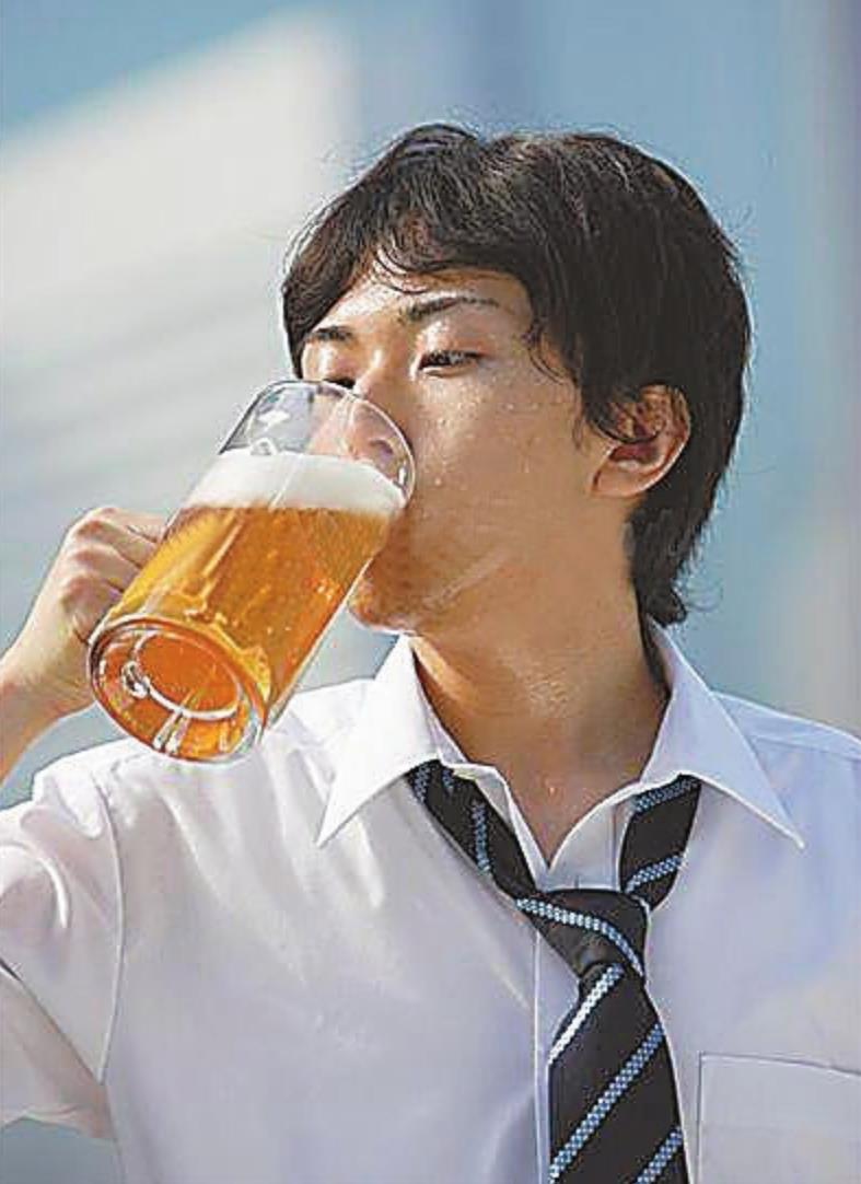 男人必须扔掉三样东西,男人必须戒掉四个缺点