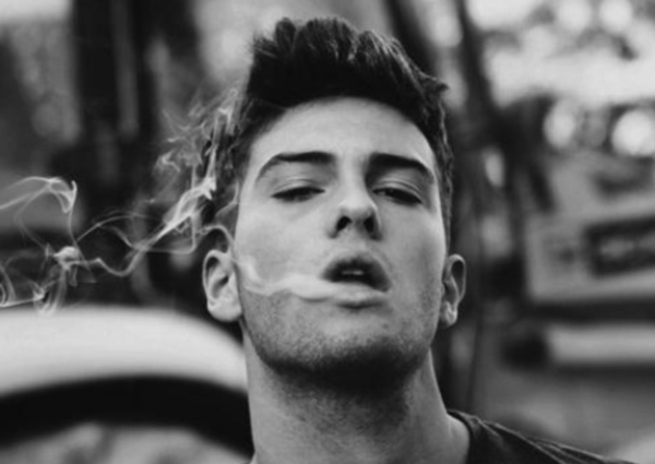 女生为什么喜欢坏坏的男生,为什么男人越坏反而女人越爱