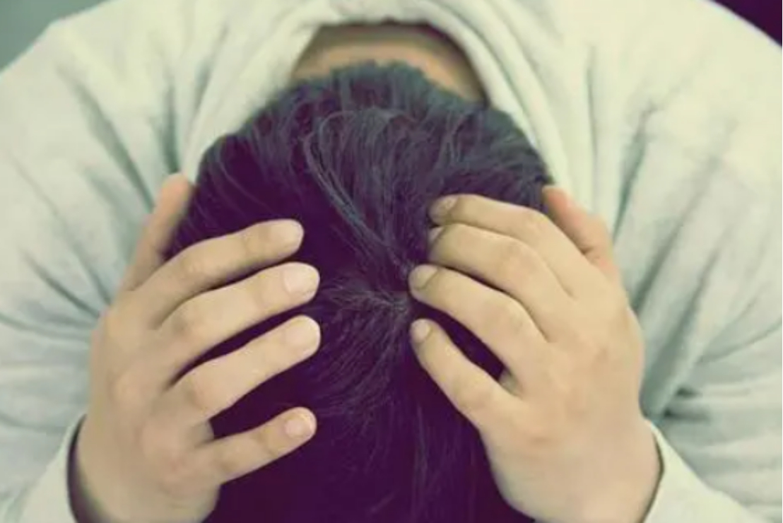 男人真想离婚会拖着吗，分居男人拖着不离婚意味什么