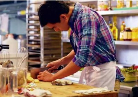 把狮子女娶回去都是什么人，把狮子座吃得死死的三个星座