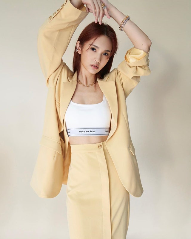 男人喜欢抱娇小的女人吗，男人喜欢高大还是娇小的