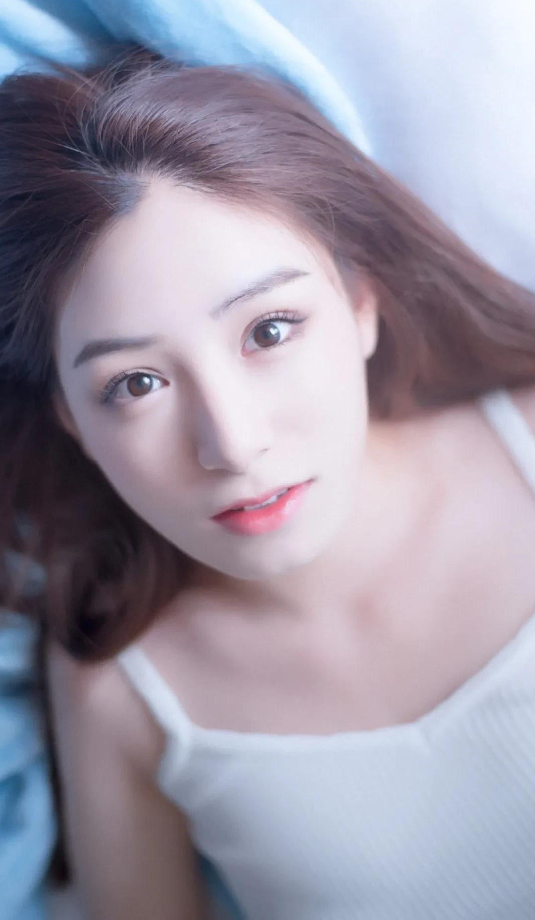 内向的女孩会给异性什么感觉,内向的女孩喜欢什么类型的男人