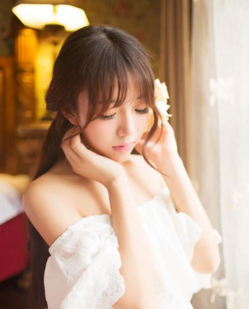 内向的女孩会给异性什么感觉,内向的女孩喜欢什么类型的男人