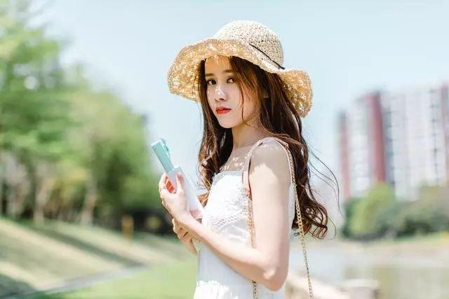 女生为什么黏人你真的懂吗,女人为什么不能太黏人