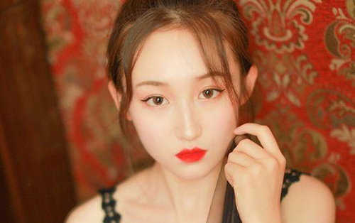 太爱面子的女人好不好,虚荣心强的女人的表现