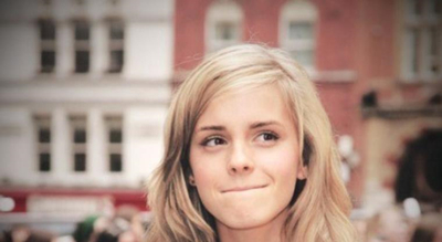 为什么女人喜欢抿嘴,男人见到女人抿嘴是什么心理