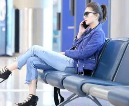 爱翘二郎腿的女人是什么性格，喜欢跷二郎腿的女人是什么原因