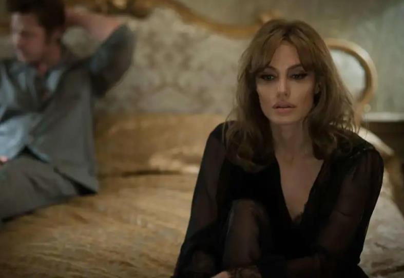 老公从来不亲老婆嘴巴,老公不愿意亲老婆的嘴说明什么