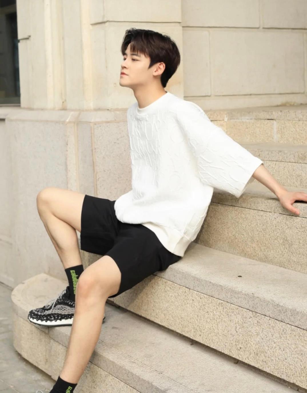 160矮个子男生穿衣搭配