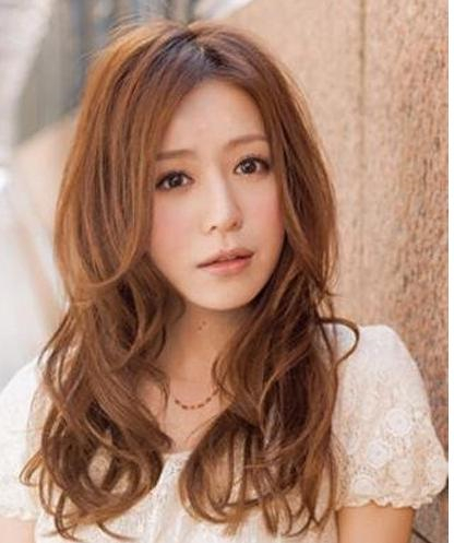 热烫和冷烫哪个危害大，头发细软稀少冷烫好还是热烫好