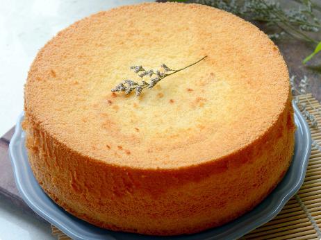 自己做面包为啥不蓬松,自己做蛋糕不松软是什么原因