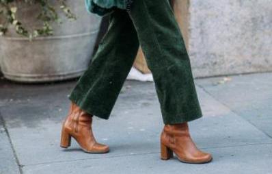 灯芯绒裤子配什么鞋，灯芯绒裤子适合胖子吗