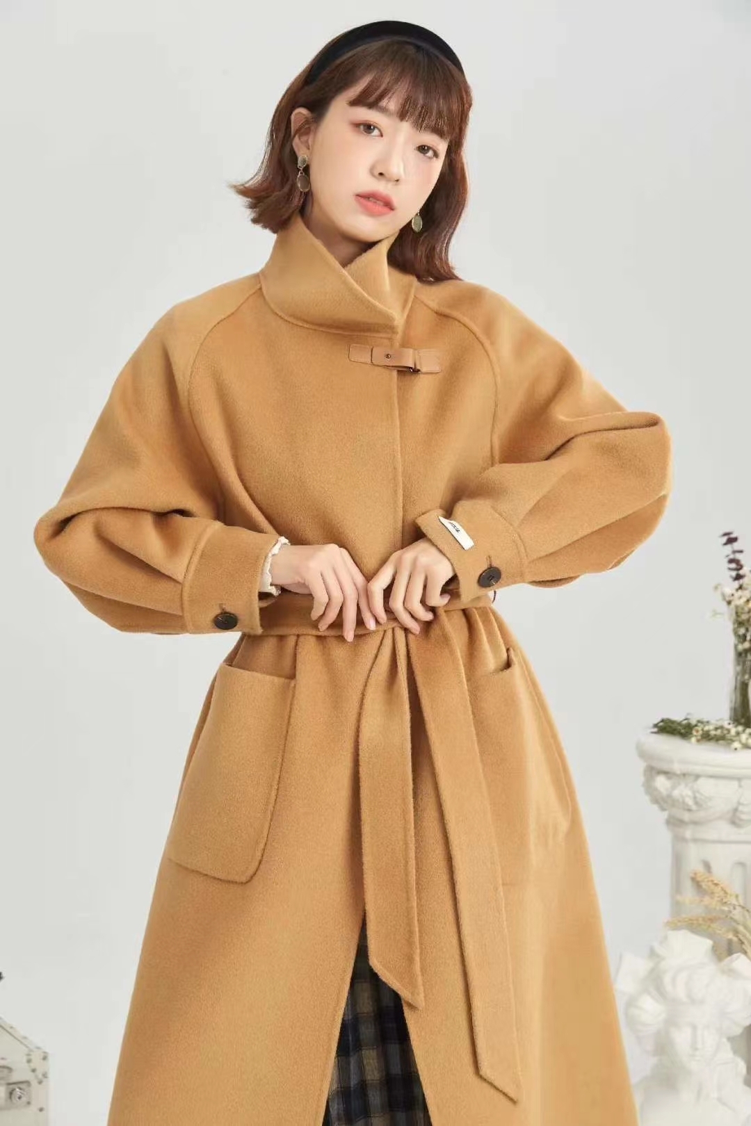 买大衣买什么料子的好,亮面羽绒服适合哪些人