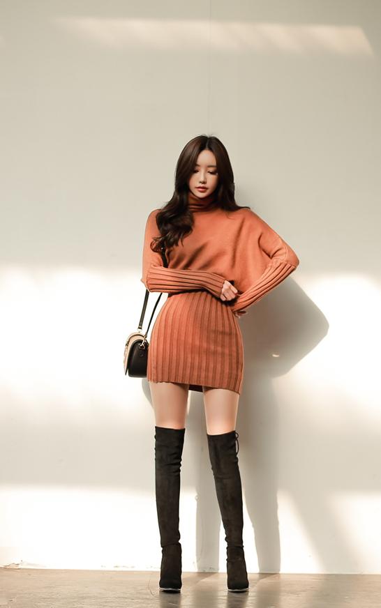 长靴里面都穿什么袜子,女生无法接受男生穿长靴吗