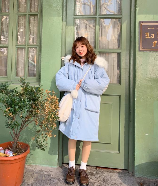 羽绒服买连帽还是立领,羽绒服连帽和立领哪个气质好