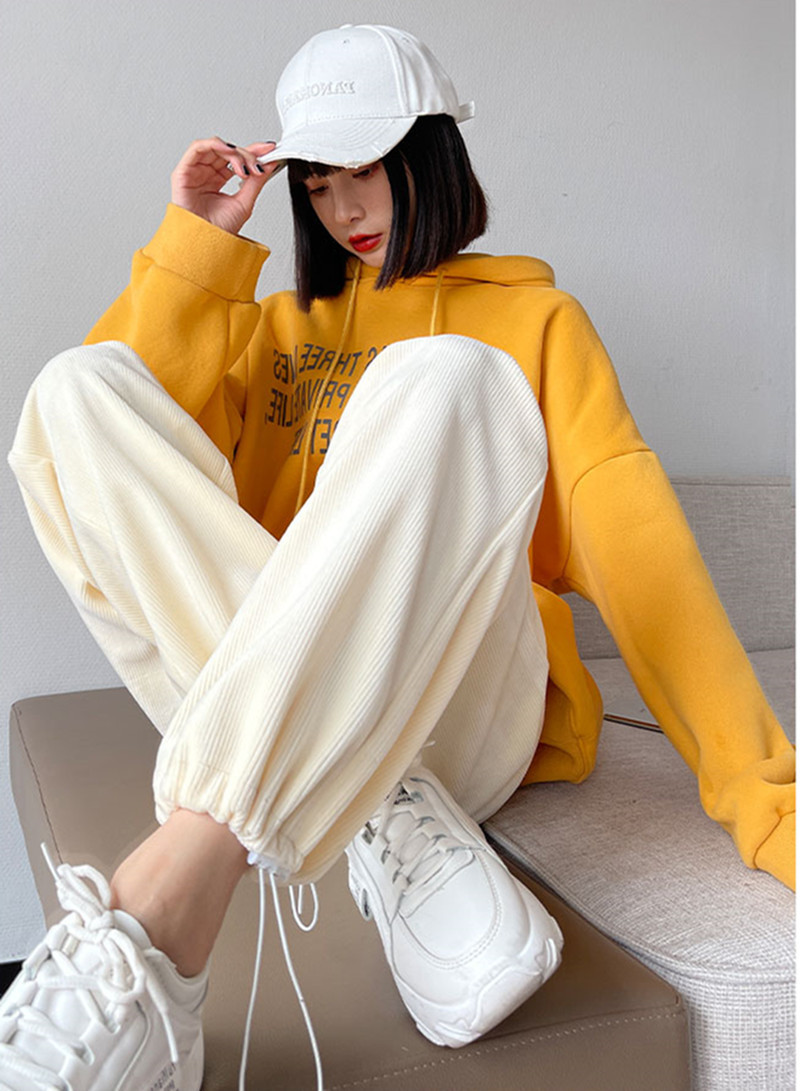 灯芯绒为什么显老气,为什么灯芯绒裤显腿粗